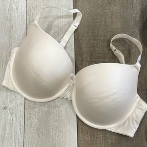 AUDEN Women’s Bra Size 38DD